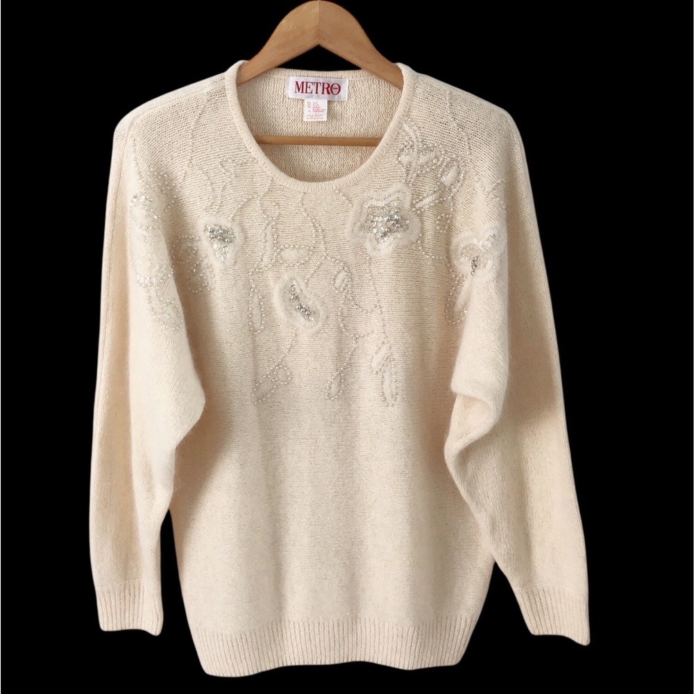 Vintage Women's Silk Blend Ivory Sweater Pullover Beaded Embroidered Holiday M